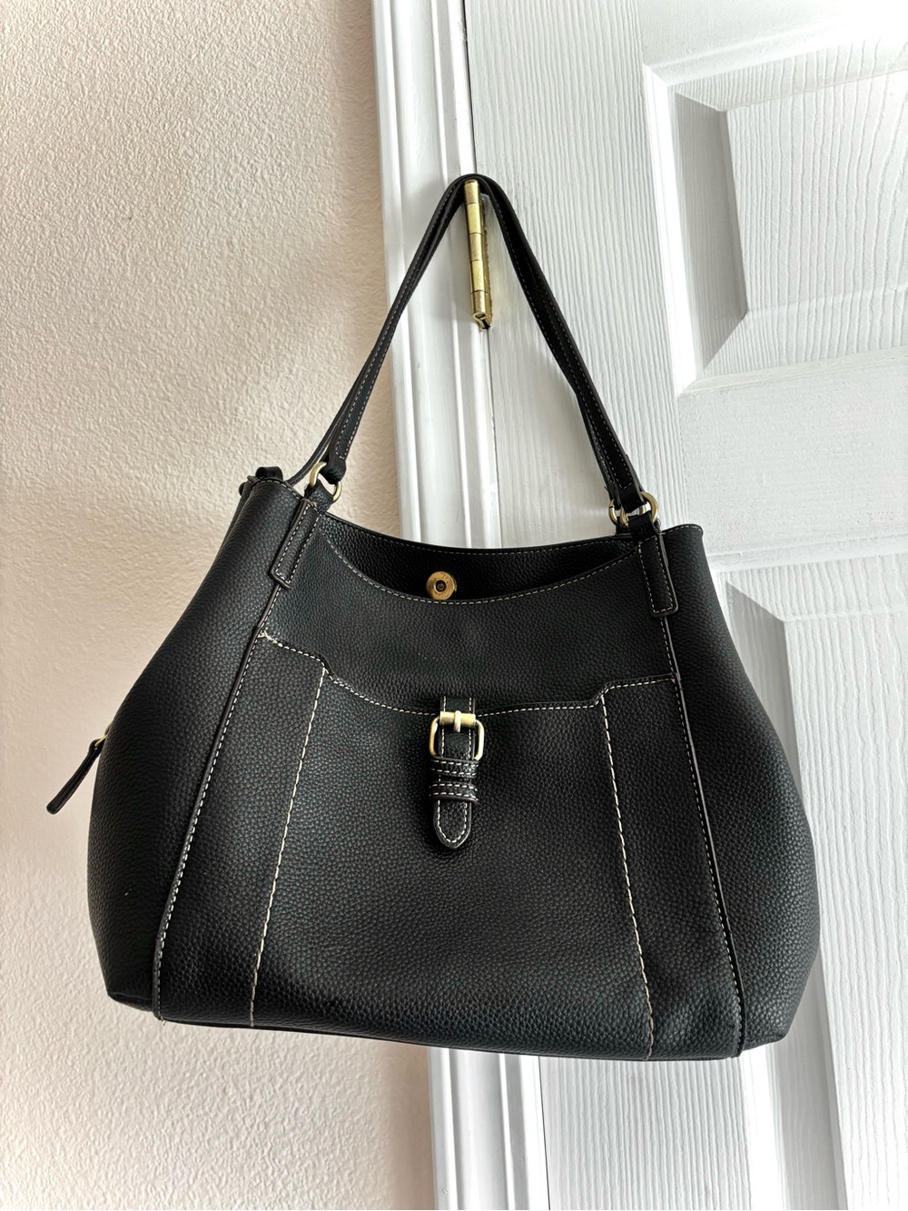 Vintage St. John's Bay Navy Pebbled Leather Hobo Bag